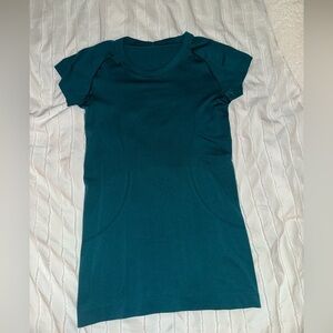 Lululemon Swiftly Tech Short-Sleeve